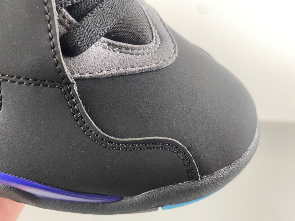 Air Jordan 8 Retro