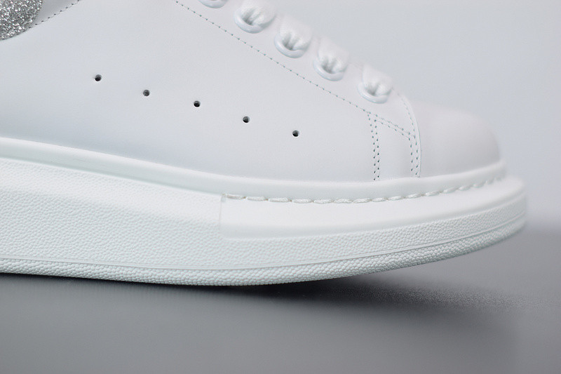 alexer mceen sneakers