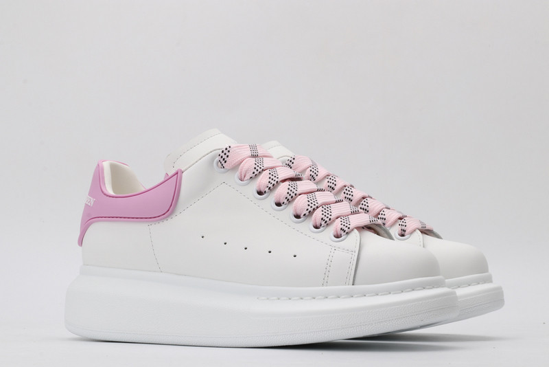 alexer mceen sneakers