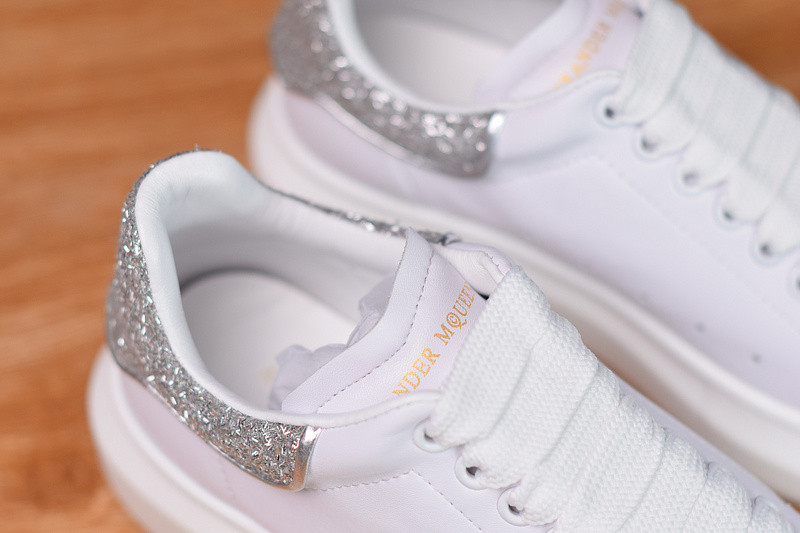 alexer mceen sneakers