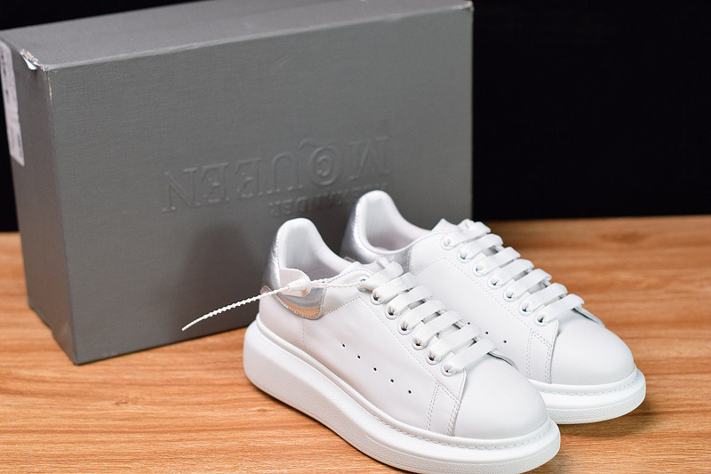 alexer mceen sneakers