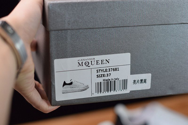 alexer mceen sneakers