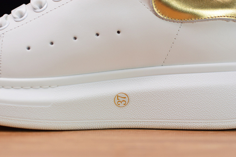 alexer mceen sneakers